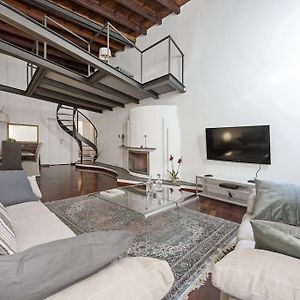 Antique-Modern Flat By Navona Square